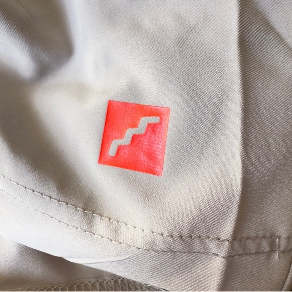 Commuter Gear Women’s Active 2 Inner Pocket Long Sleeve Logo Gray Top Size XL - Picture 6 of 8